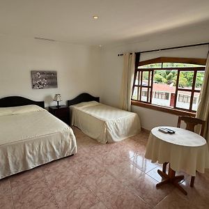 Hotel Y Restaurante Costa Del Sol